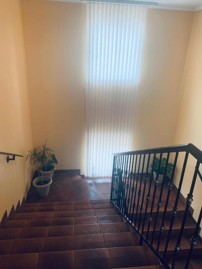 Euro Hotel Hostel Ковель Экстерьер фото
